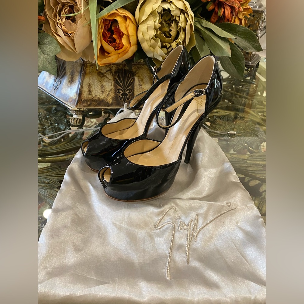 Y2K Giuseppe Zanotti Patent Black Heels [37]
